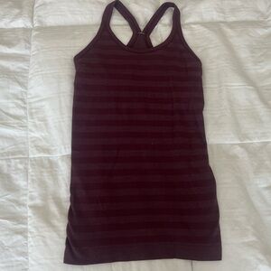 Lululemon- Seamless Tanktop